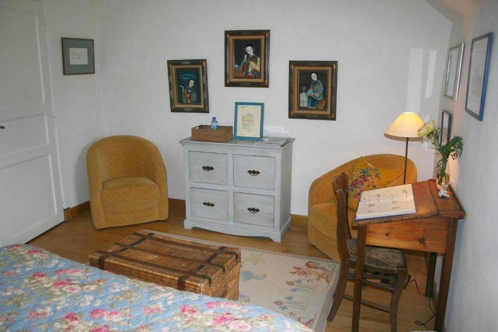 Chambres D'Hotes Du Hameau Les Brunes Bozouls Habitación foto